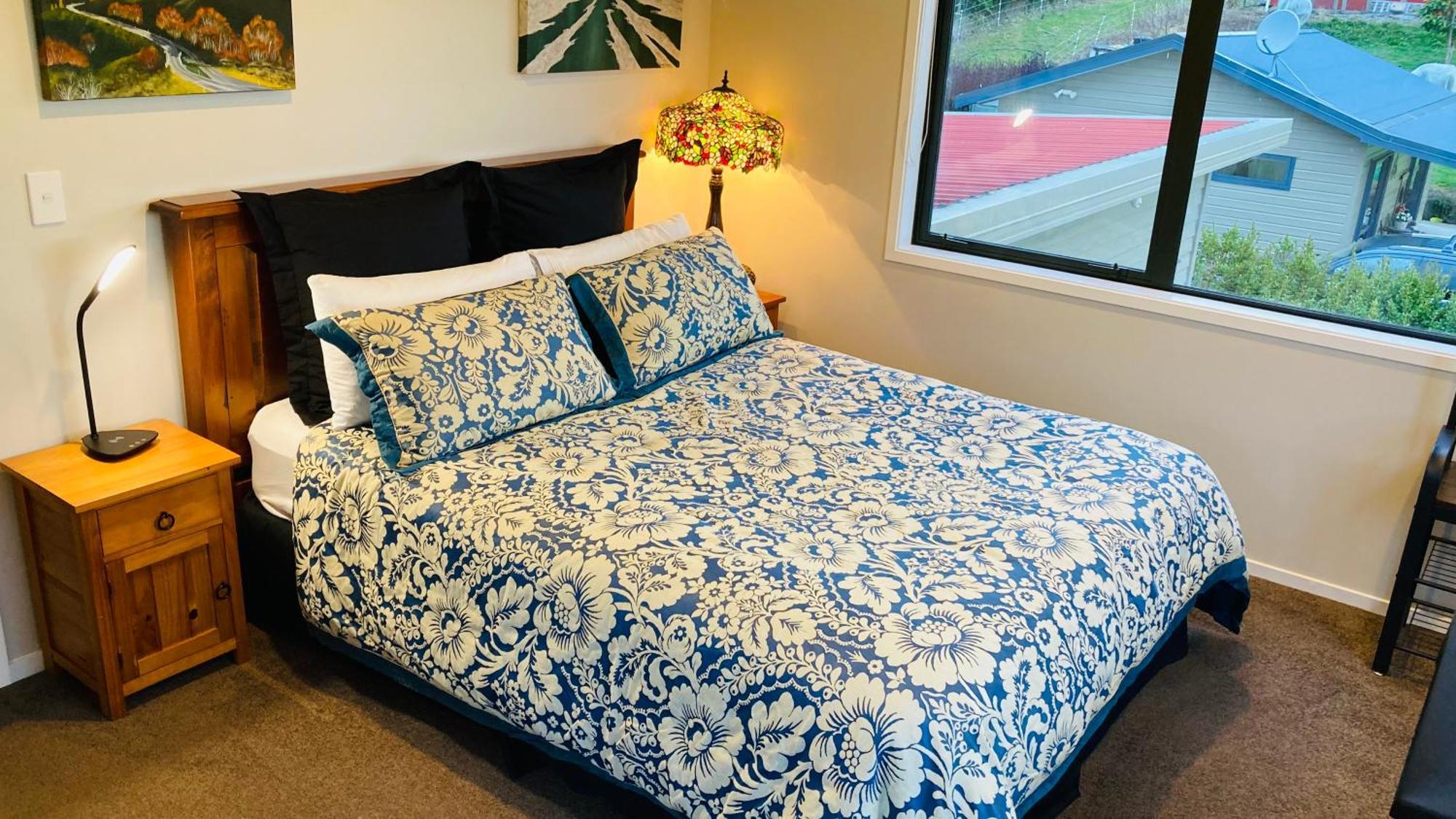 Maymorn Orchard Suites Upper Hutt Zimmer foto